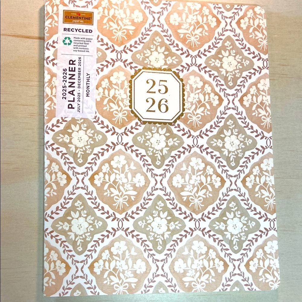 17 month personal planner, July 25 - December 26 note pages and back